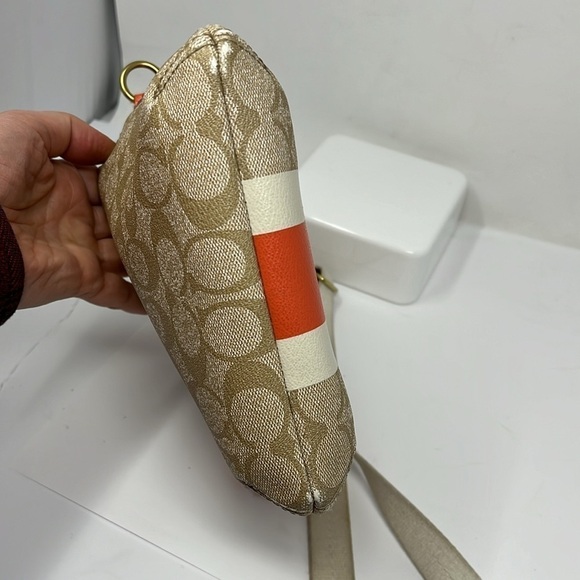 Coach Crossgrain Crossbody Swing Pack Zip Top Bag - Picture 16 of 16